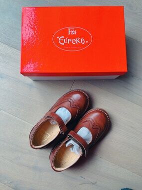 Eureka Brown Leather Mary Janes shoes